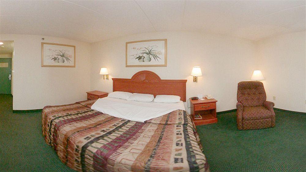 Comfort Inn 3*