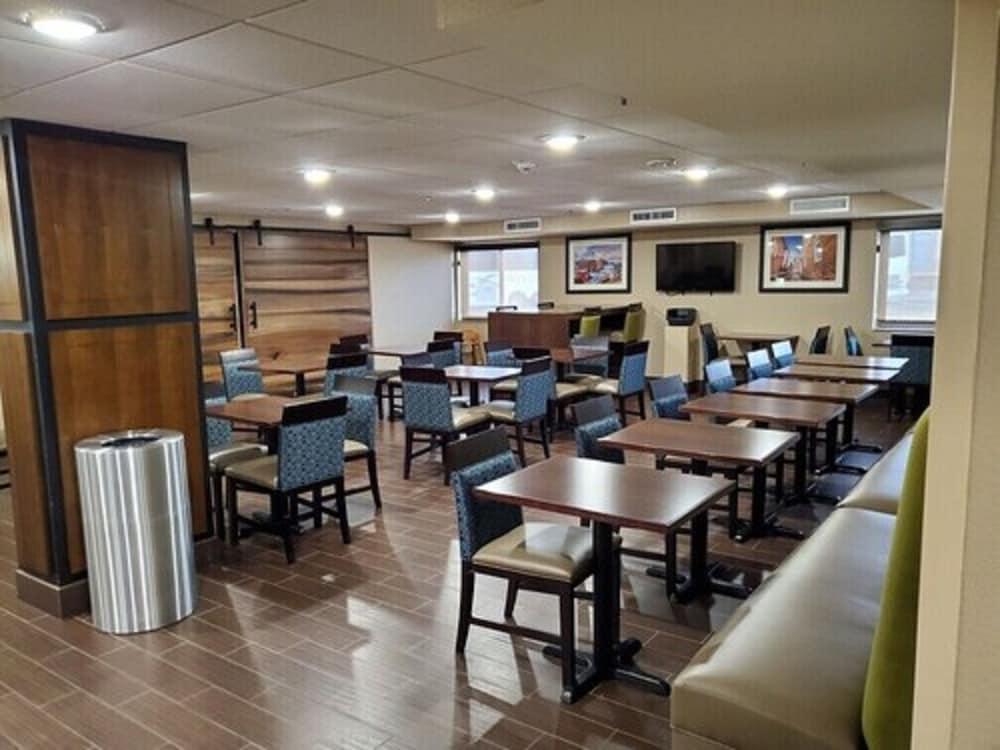 Comfort Oxon Hill